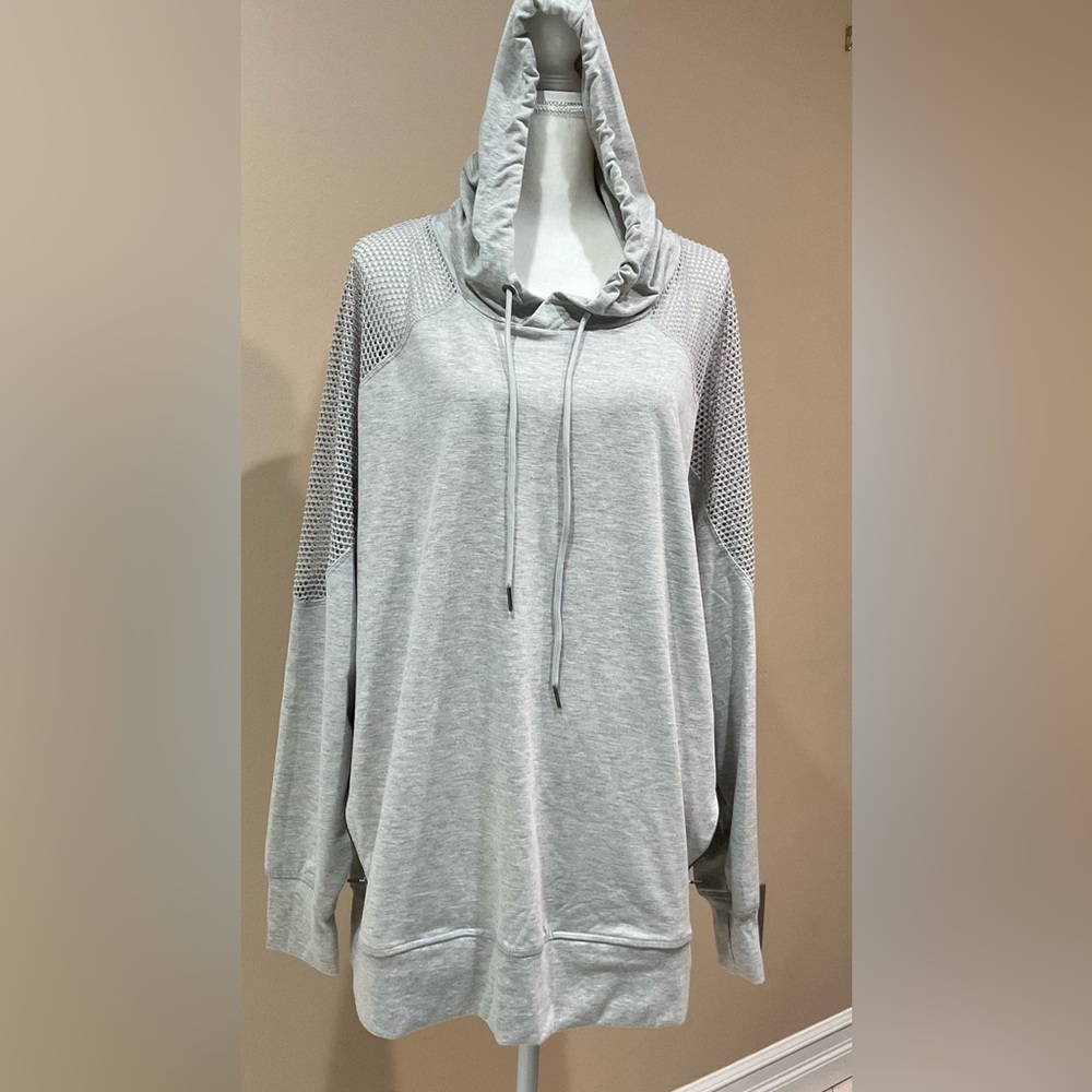🍏🍏 NWT Nine West Women’s Grey Breathable Elongated Thin Hoodie, 3X